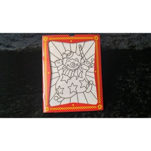 ליצן לבן נהפך לצבעוני